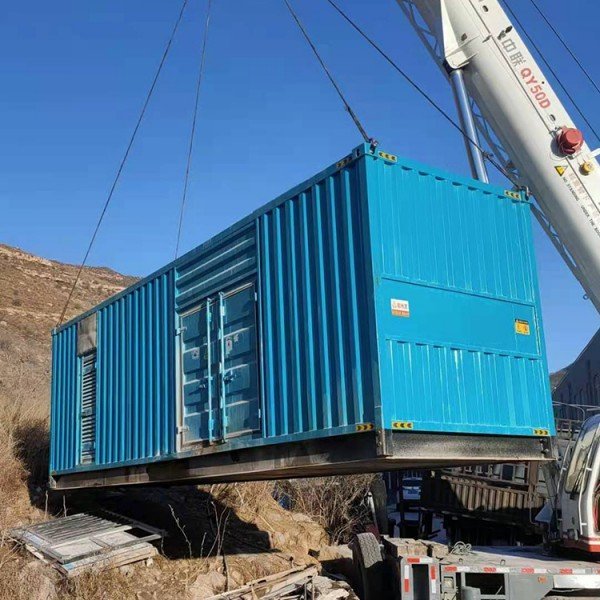 白云发电机的发电效率受多种因素影响，主要包括以下几个方面：