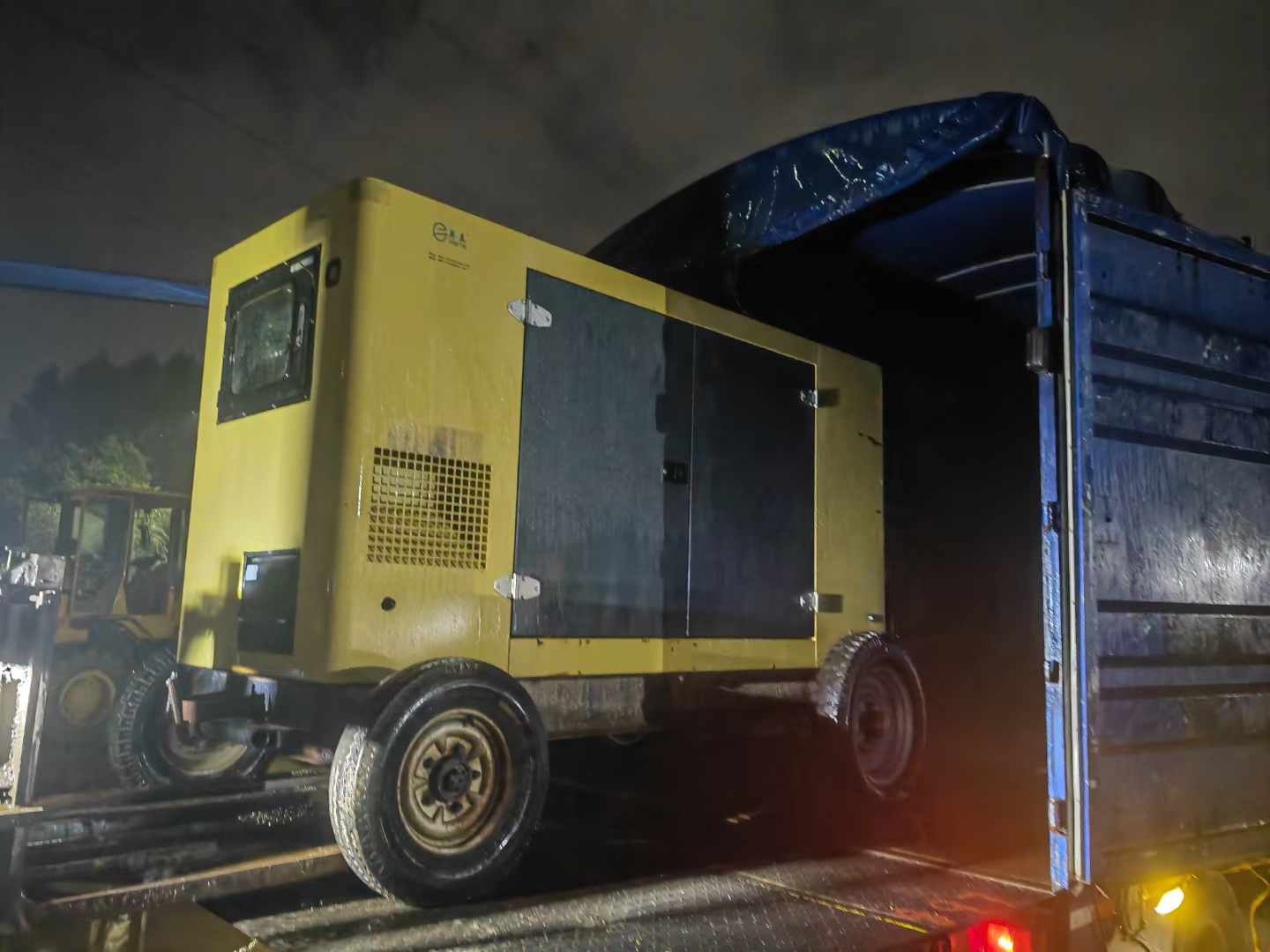 白云如何根据负载特性选择合适的柴油发电机？