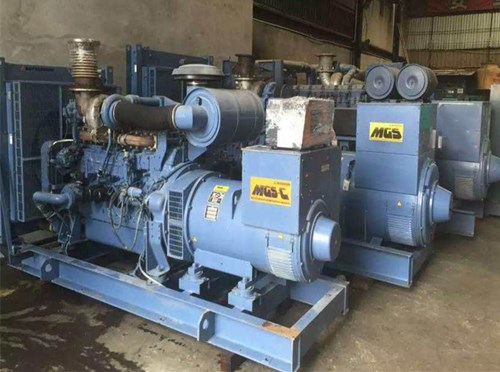 白云柴油发电机如何测试电流大小？