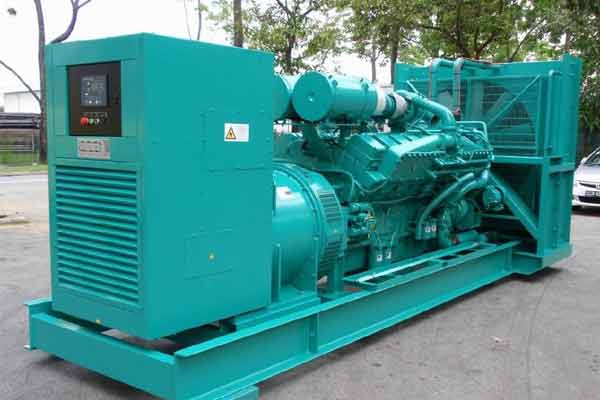 白云柴油发电机组电压不稳定怎样维修？