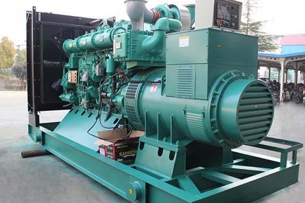 白云工厂发电机应急发电中如何优化燃油储备管理？