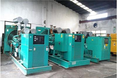 白云如何将干接点与其他设备连接？