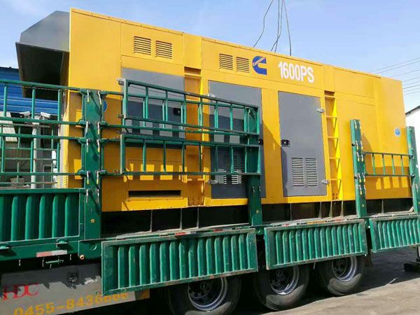 白云测量水冷式机油散热器密封件尺寸时的注意事项有哪些？