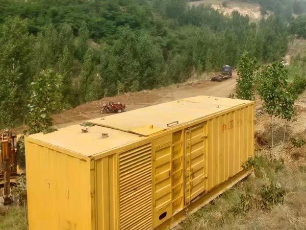 白云柴油发电机组冬季日常维修注意事项？